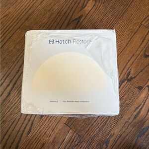 Hatch Restore 2 in Cream